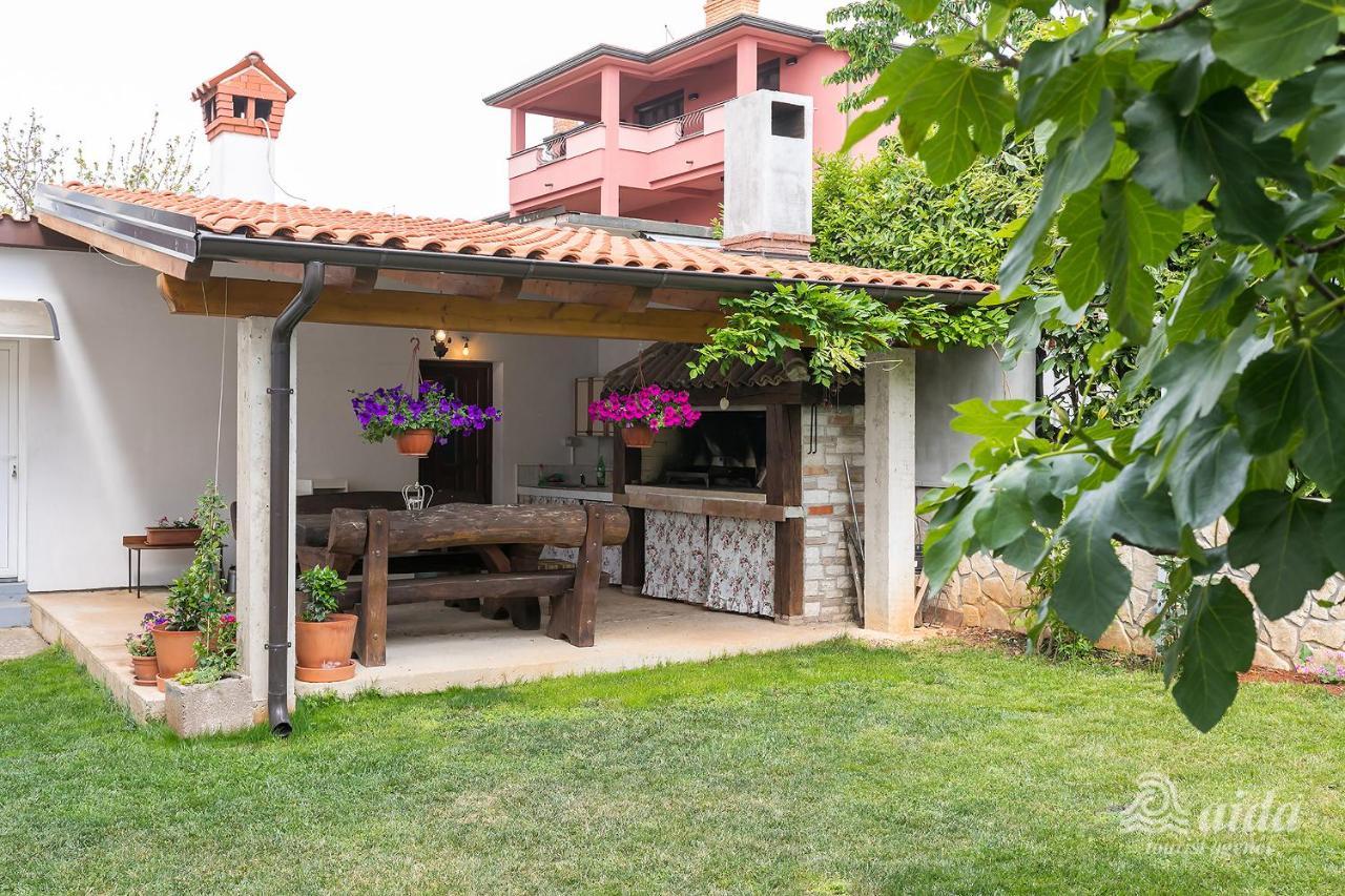 Spada Premium Apartments Porec Exterior photo